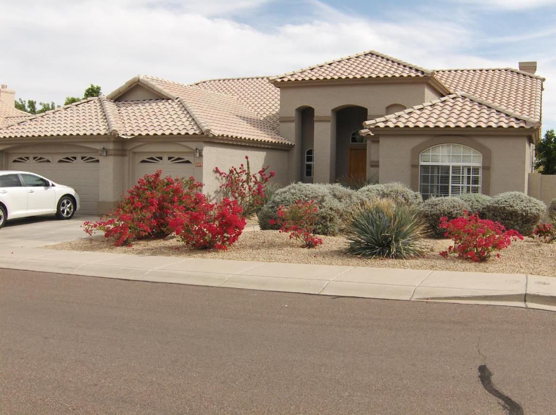 2019 E Taxidea Way, Phoenix, AZ 85048