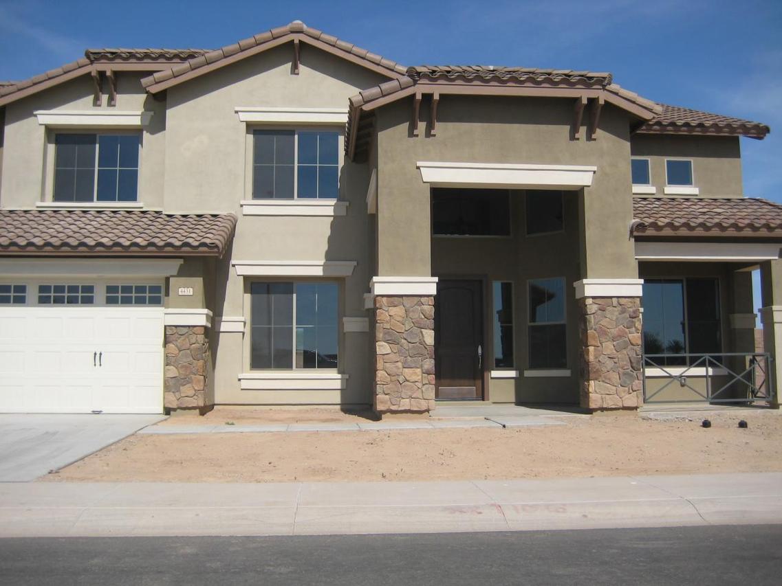 4431 S Newport St., Chandler, AZ 85249