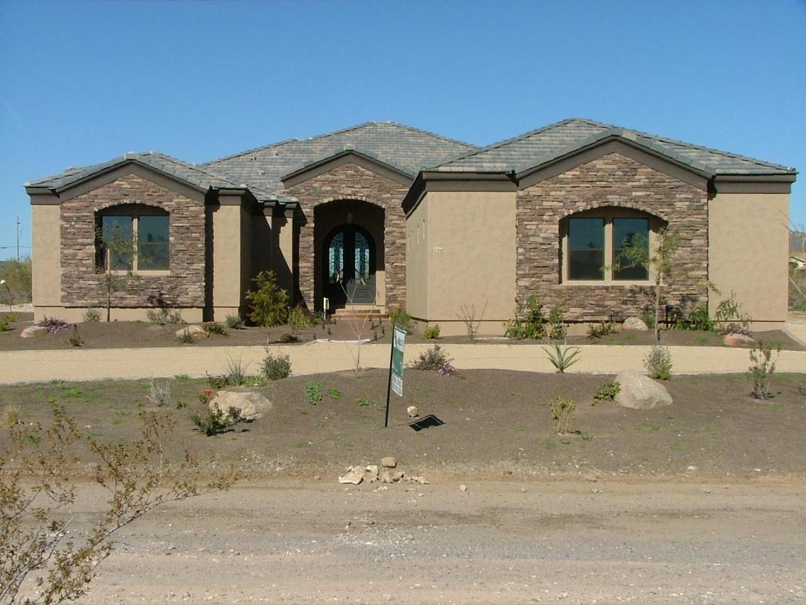 504 W Saddle Mountain Rd., Phoenix, AZ 85086