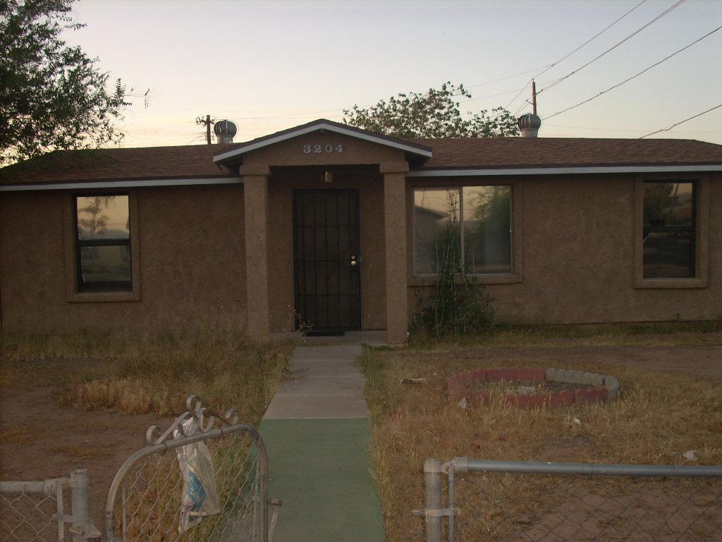 3204 W Palm Ln., Phoenix, AZ 85009