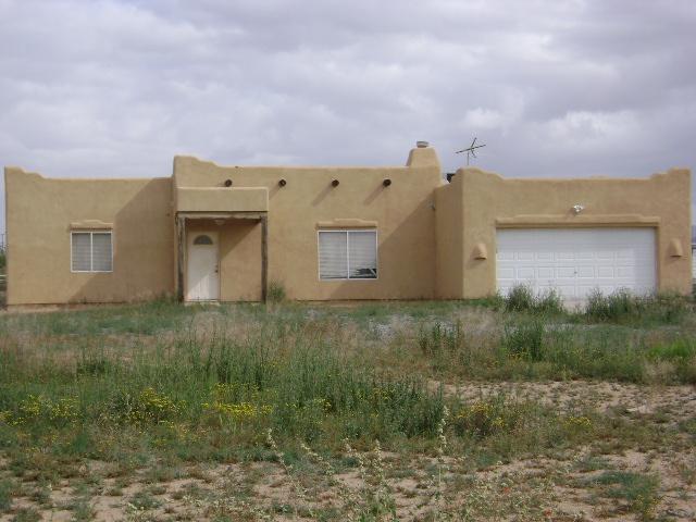 744 W Maddock Rd., Phoenix, AZ 85086