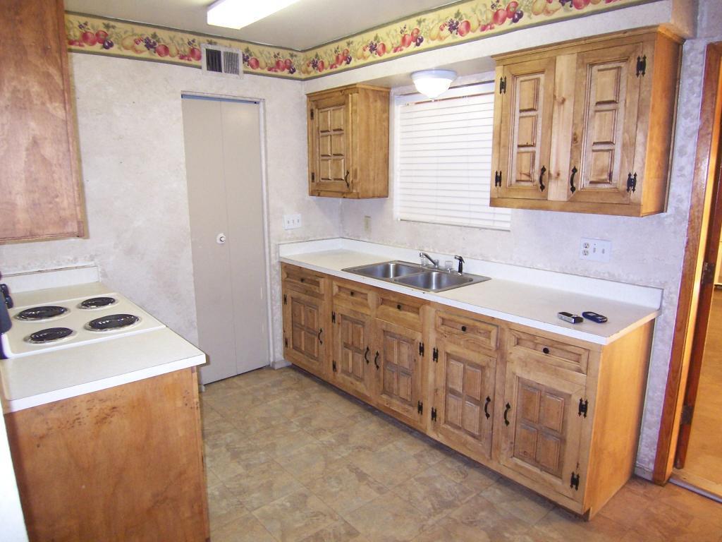 1025 S Drew St., Mesa, AZ 85210