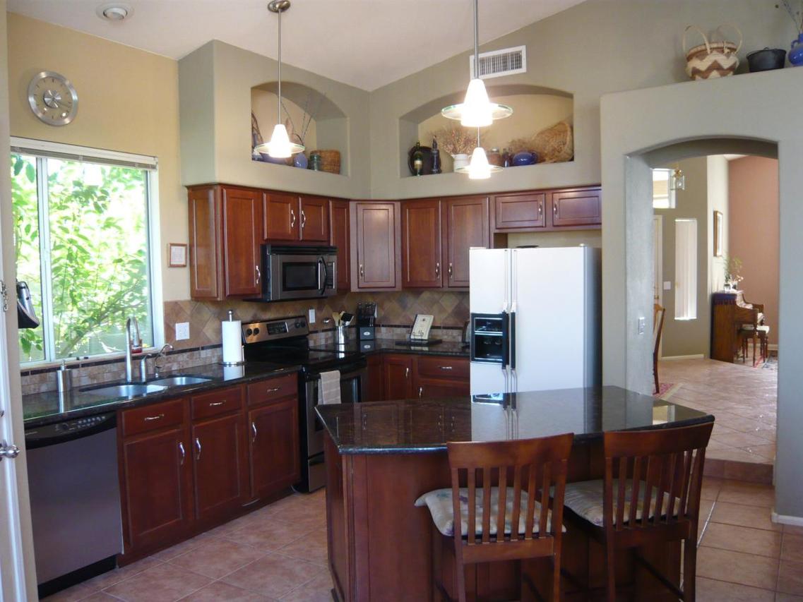 541 S Karen Dr., Chandler, AZ 85224