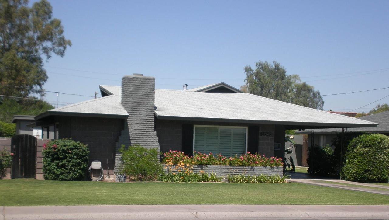 2040 S College Ave., Tempe, AZ 85282