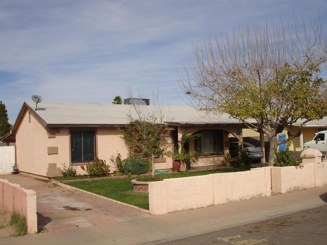 2012 W Atlanta Ave., Phoenix, AZ 85041