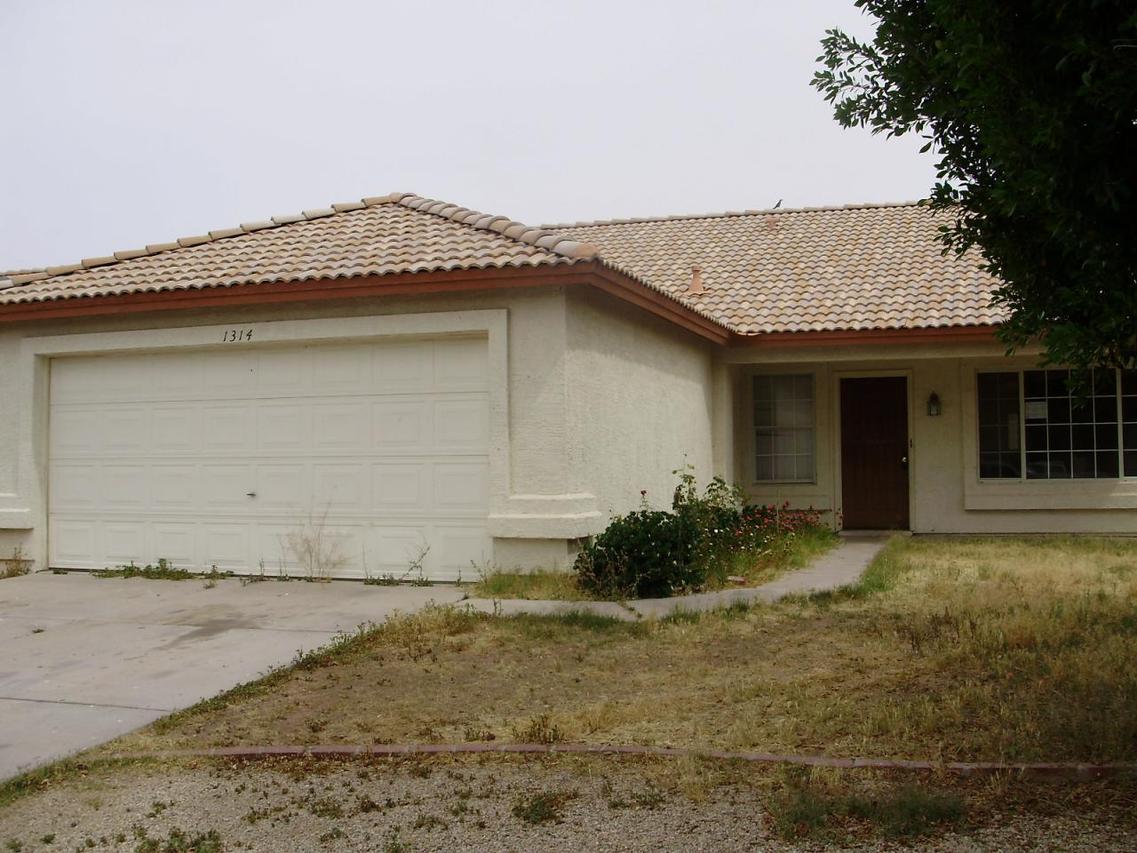 1314 W 15th Ln., Apache Junction, AZ 85220