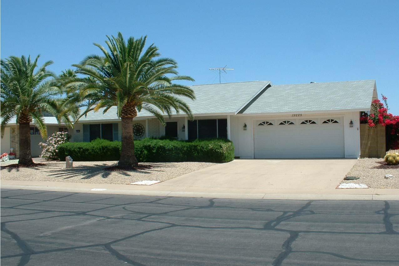 19225 N Welk Dr., Sun City, AZ 85373