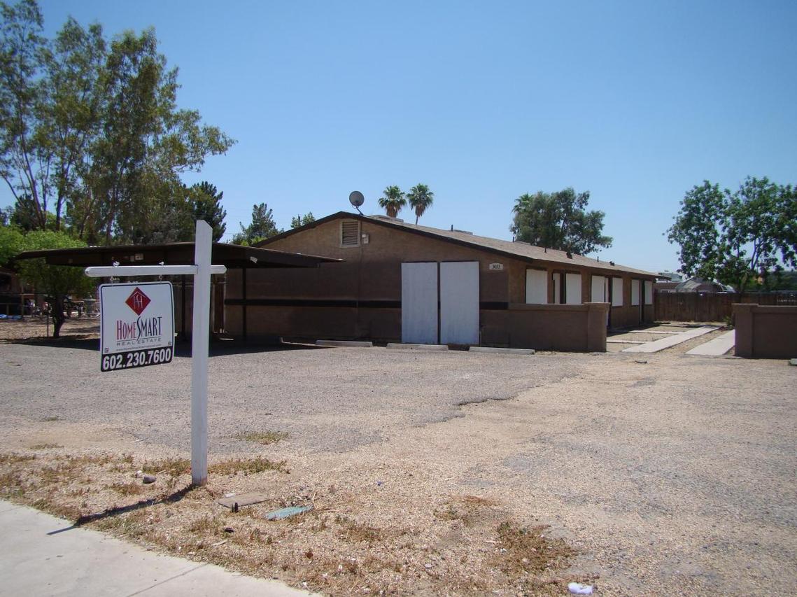 3033 E Waltann Ln., Phoenix, AZ 85032