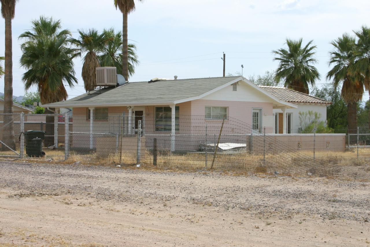 1434 E Alta Vista Rd., Phoenix, AZ 85042