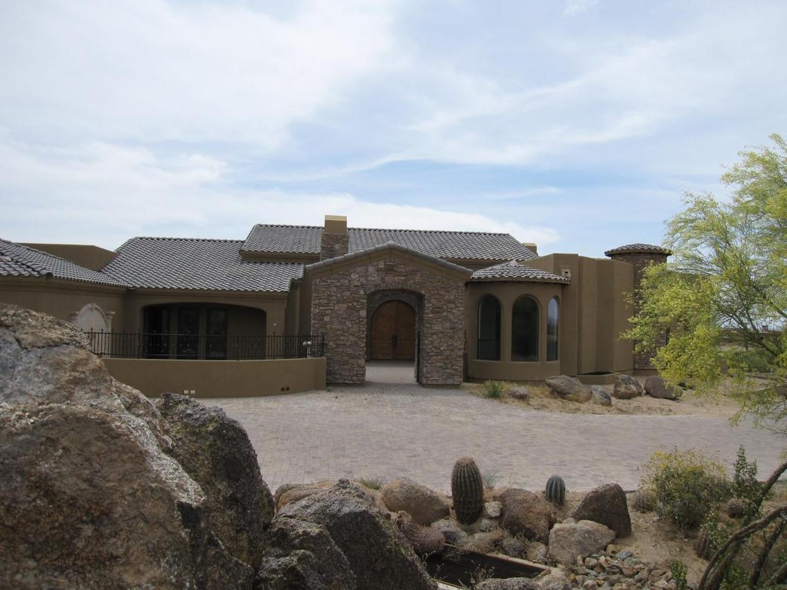 8957 E Russell St., Mesa, AZ 85207