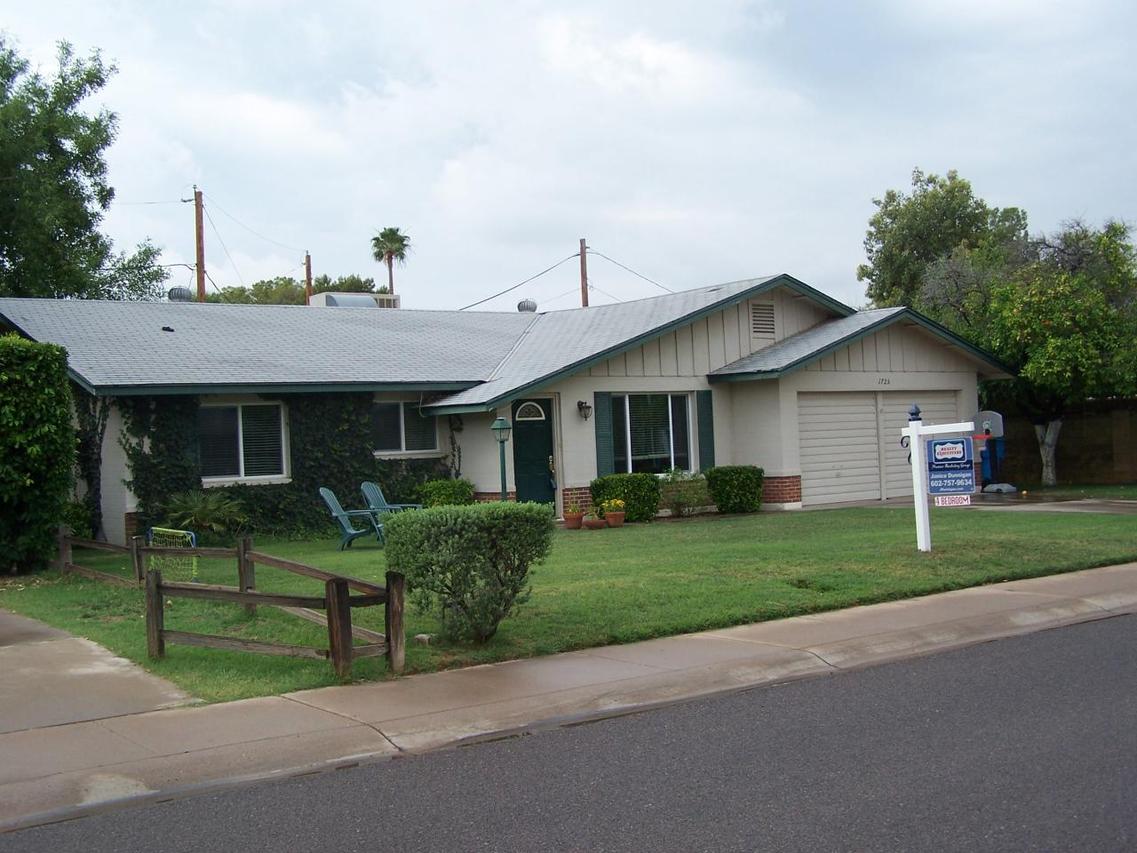 1725 W Griswold Rd., Phoenix, AZ 85021