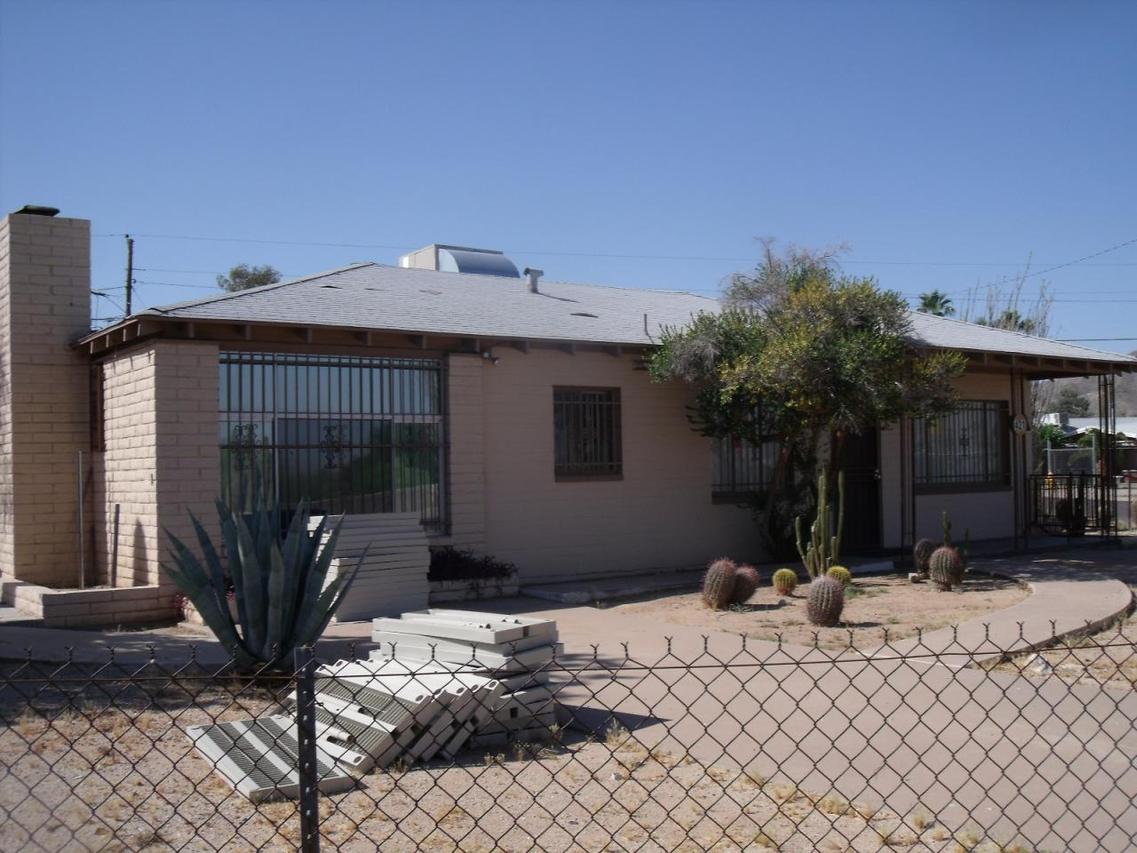 421 W Dobbins Rd., Phoenix, AZ 85041