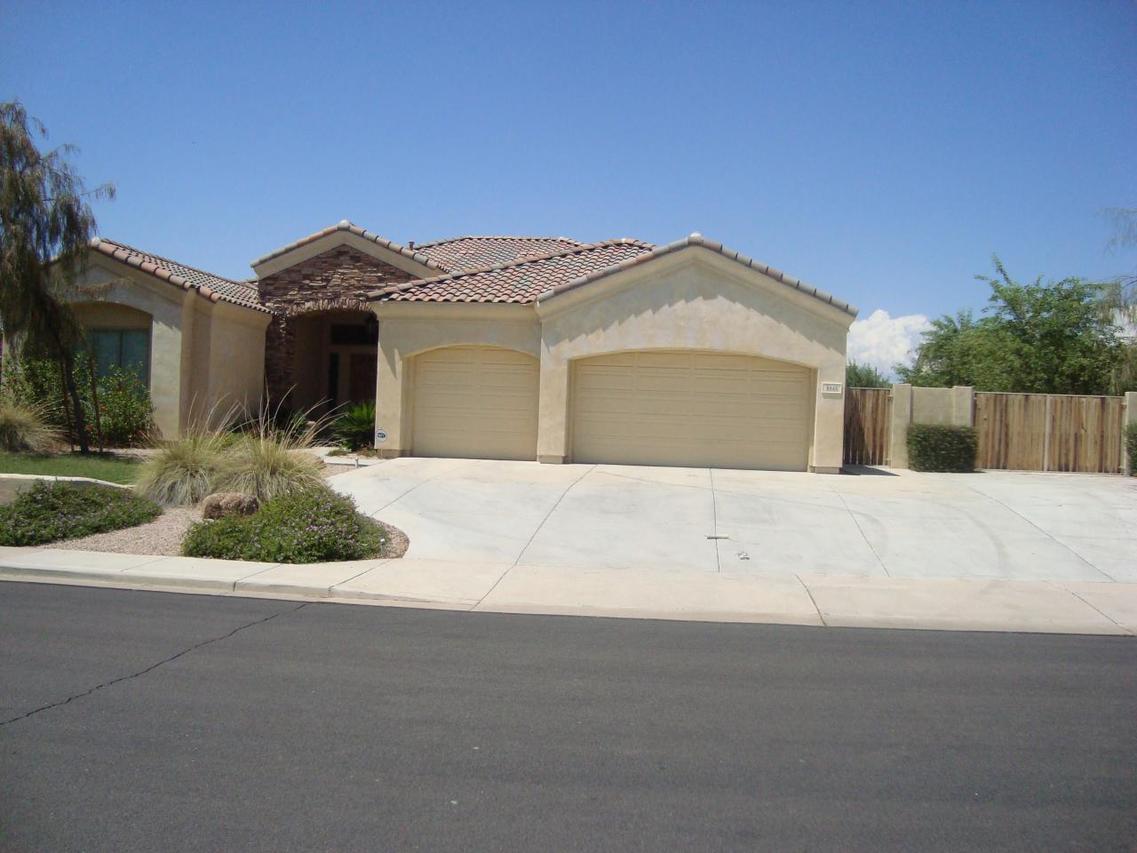 8546 E Halifax Cir., Mesa, AZ 85207