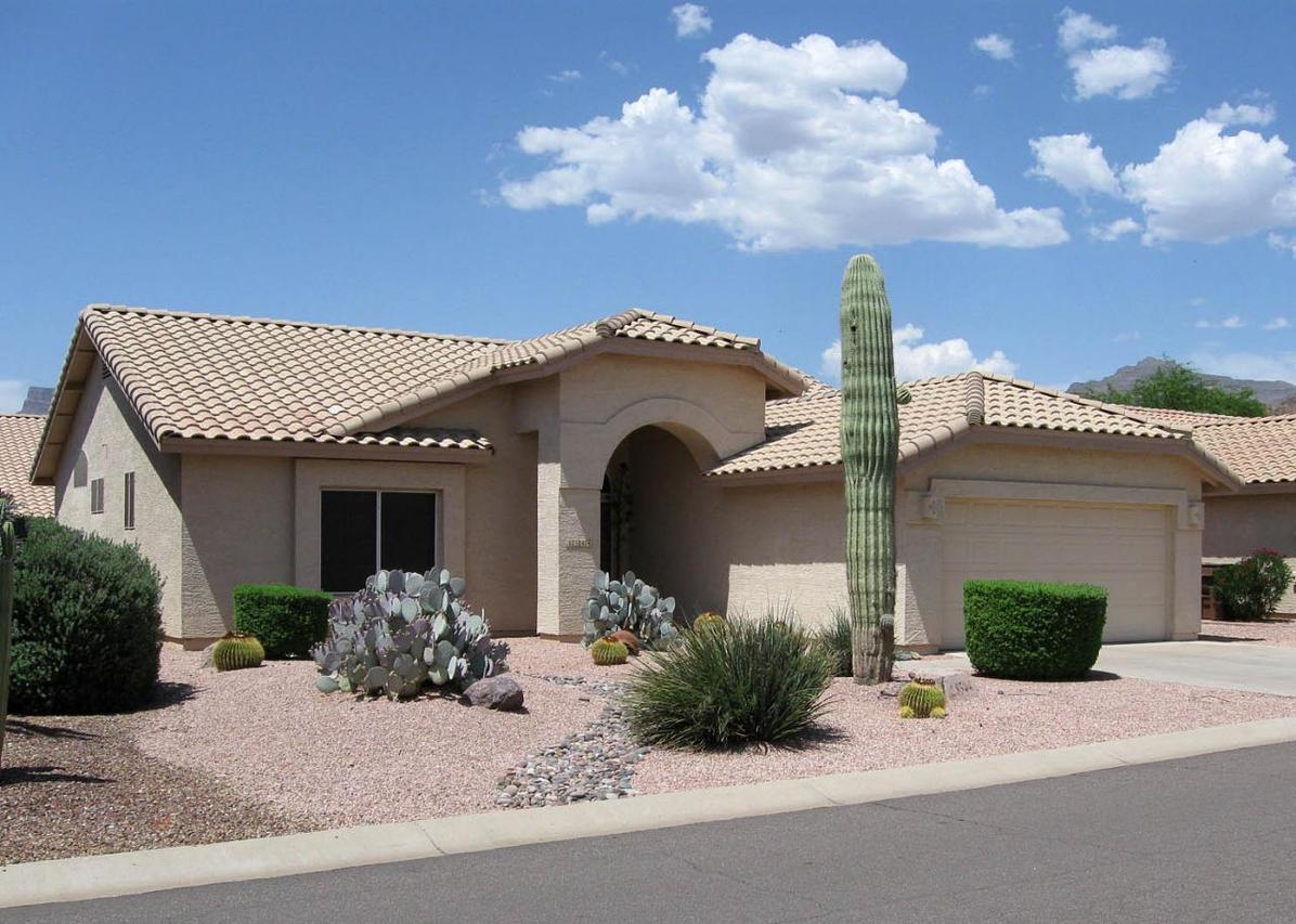 8544 E Saguaro Blossom Rd., Gold Canyon, AZ 85118