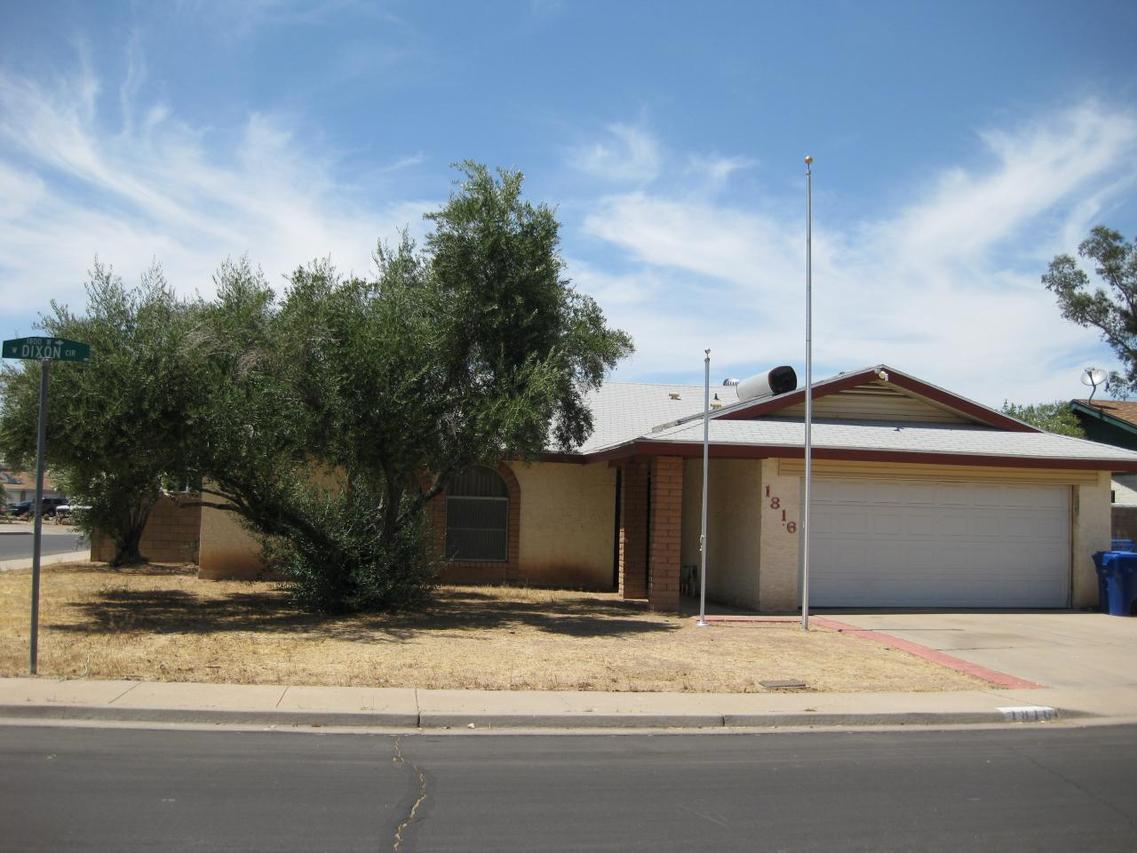 1816 W Dixon Cir., Mesa, AZ 85201