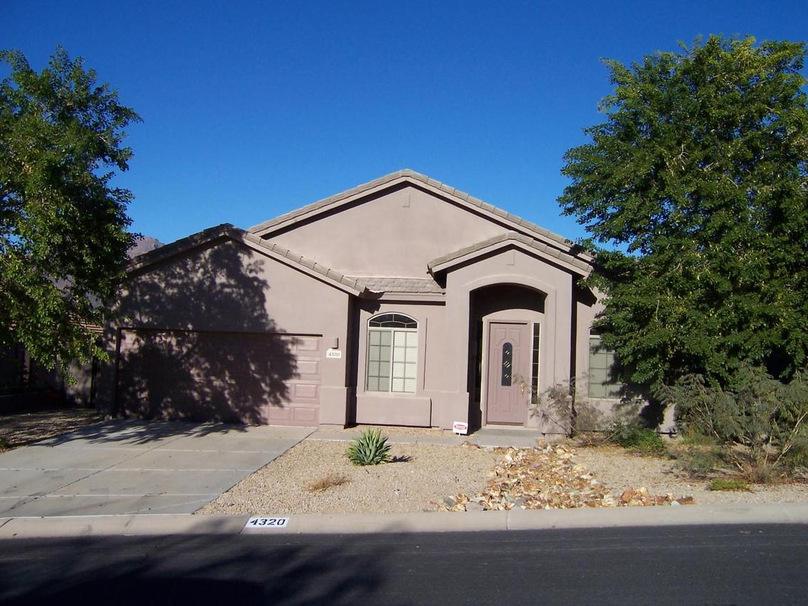 4320 S Columbine Way, Gold Canyon, AZ 85218
