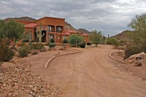 8738 E Russell St., Mesa, AZ 85207