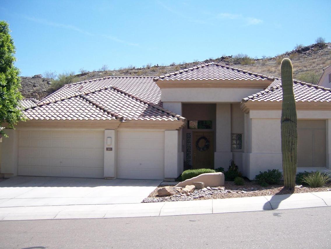 317 E Wildwood Dr., Phoenix, AZ 85048