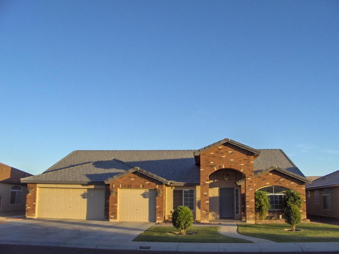 3771 E Rousay Dr., San Tan Valley, AZ 85140