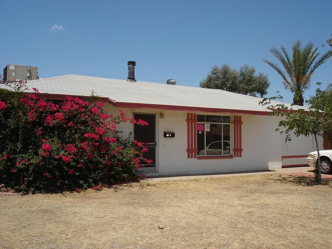 5802 W Glenrosa Ave., Phoenix, AZ 85031
