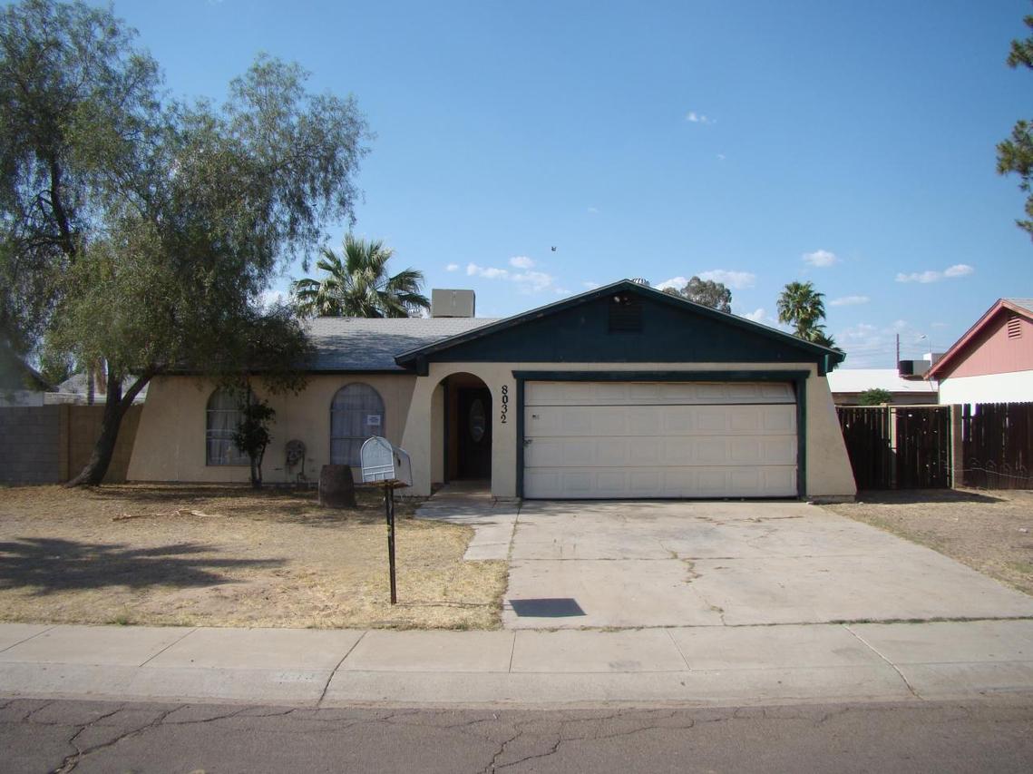 8032 W Mariposa Dr., Phoenix, AZ 85033