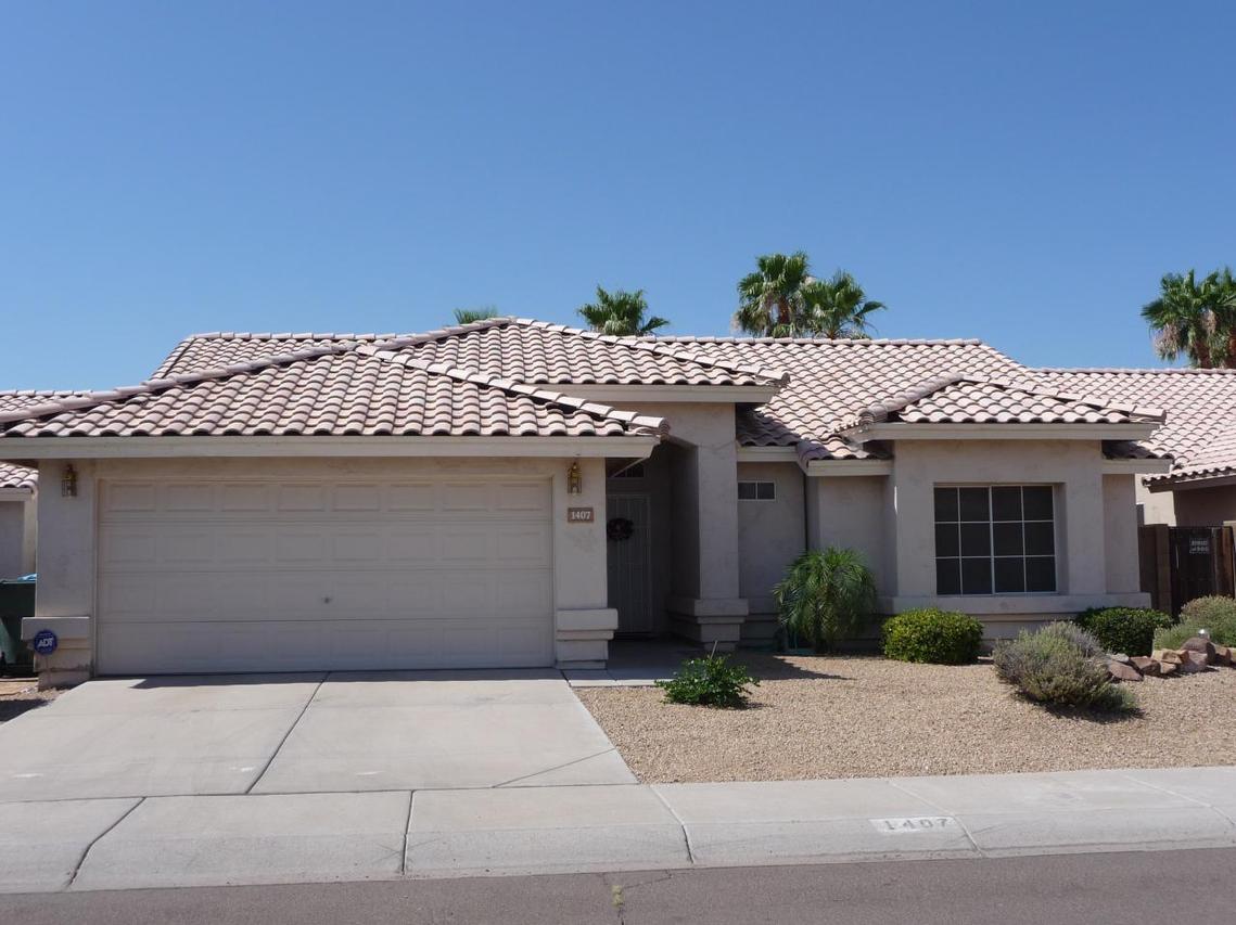 1407 W Michelle Dr., Phoenix, AZ 85023