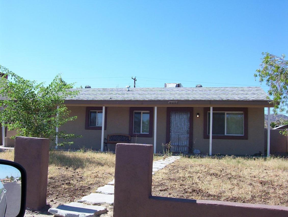 409 W Monte Way, Phoenix, AZ 85041