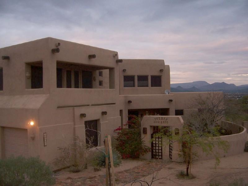 33516 N 7th St., Phoenix, AZ 85085
