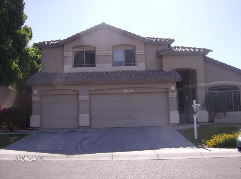 15223 S 18th Dr., Phoenix, AZ 85045