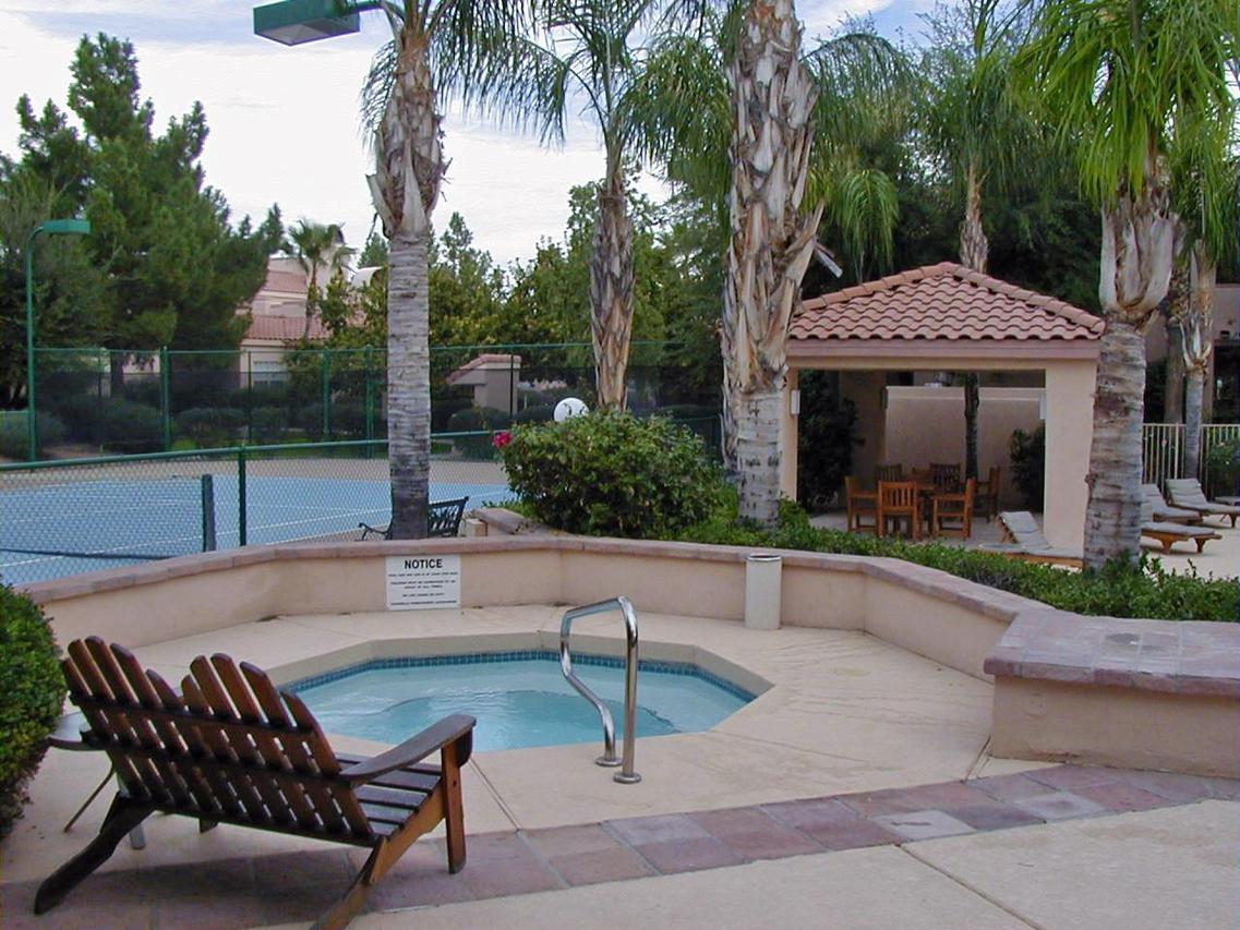 10101 N Arabian Tr. #2007, Scottsdale, AZ 85258