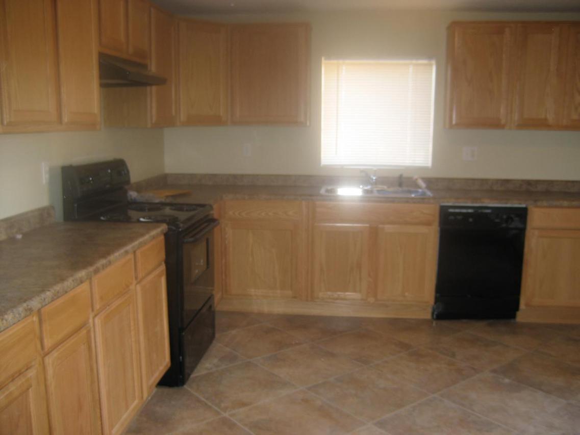 1036 E Desert Ln., Phoenix, AZ 85042