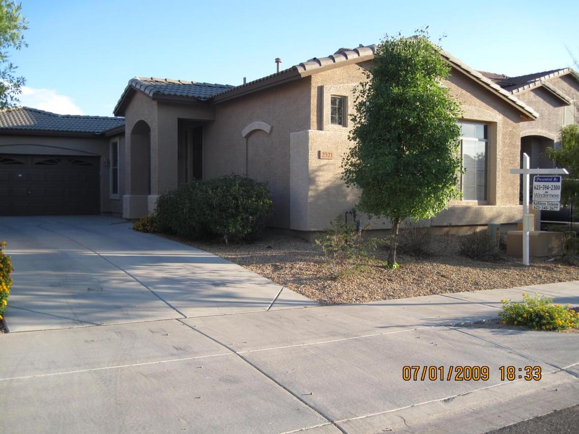 2521 W Florentine Rd., Phoenix, AZ 85086