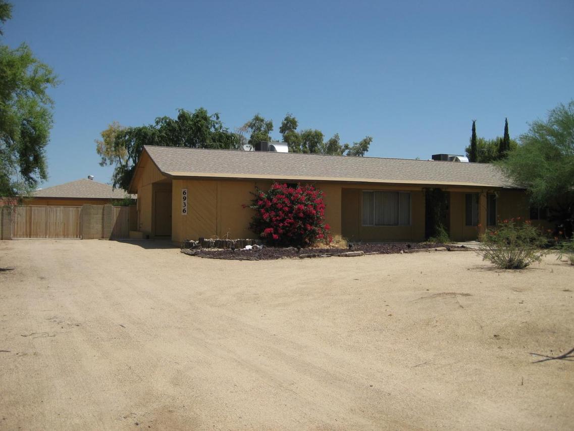 6936 W Villa Theresa Dr., Glendale, AZ 85308