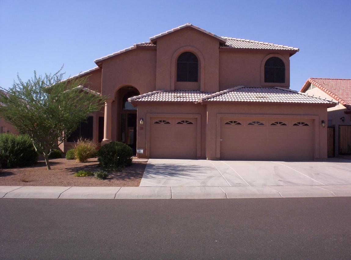 832 W Samantha Way, Phoenix, AZ 85041