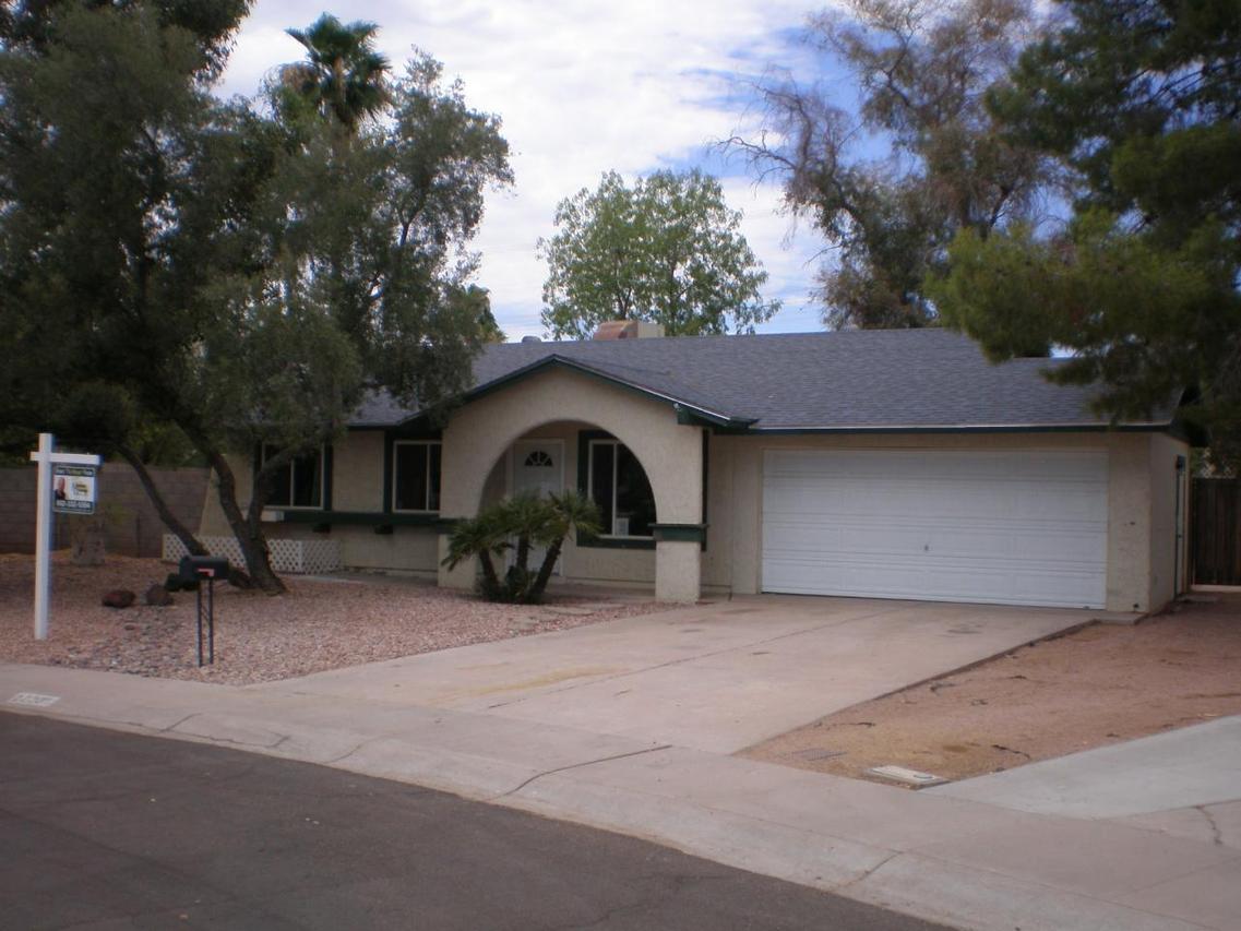 2220 W Straford Dr., Chandler, AZ 85224