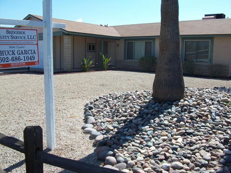 9530 N 68th Ln., Peoria, AZ 85345