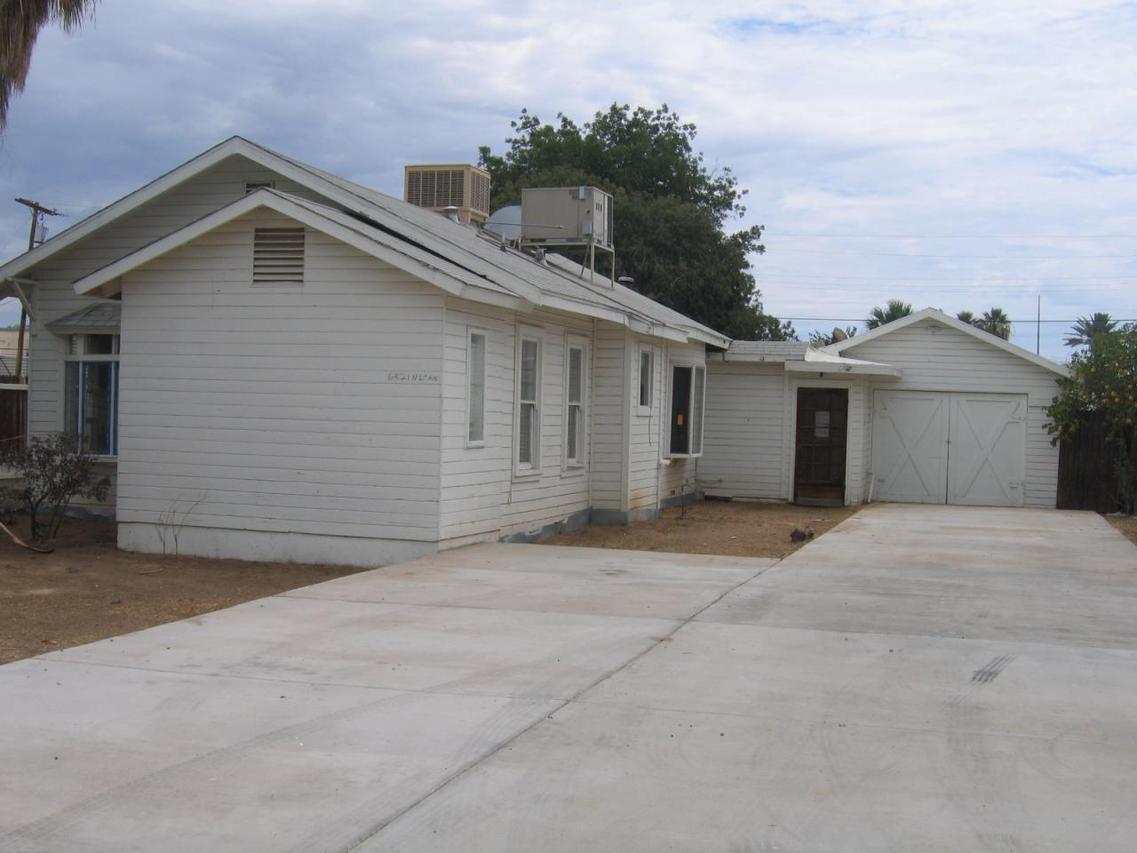 6821 N 61st Ave., Glendale, AZ 85301