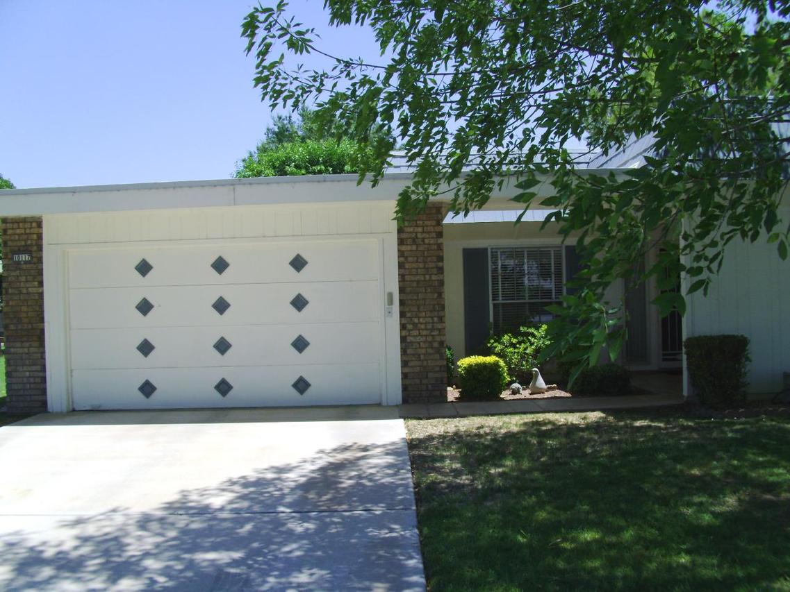 10117 W Highwood Ln., Sun City, AZ 85373
