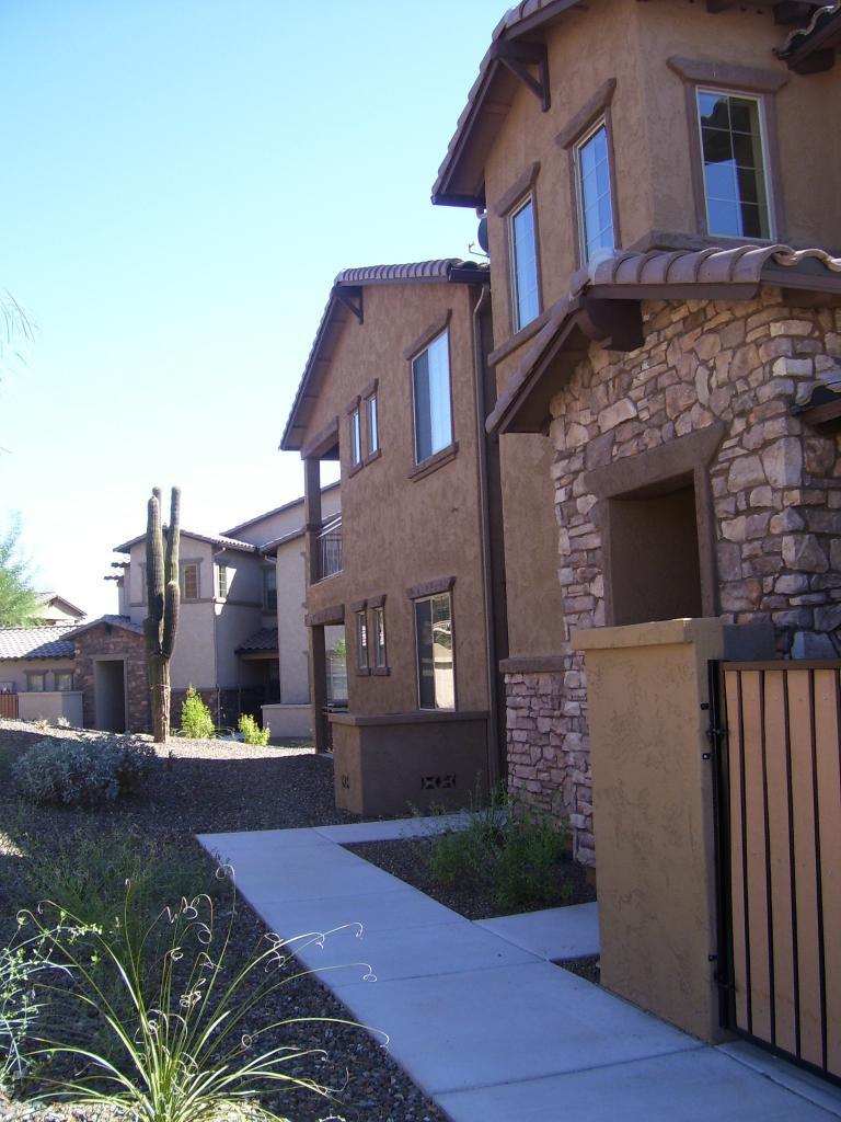 2141 W Tallgrass Tr. #112, Phoenix, AZ 85085