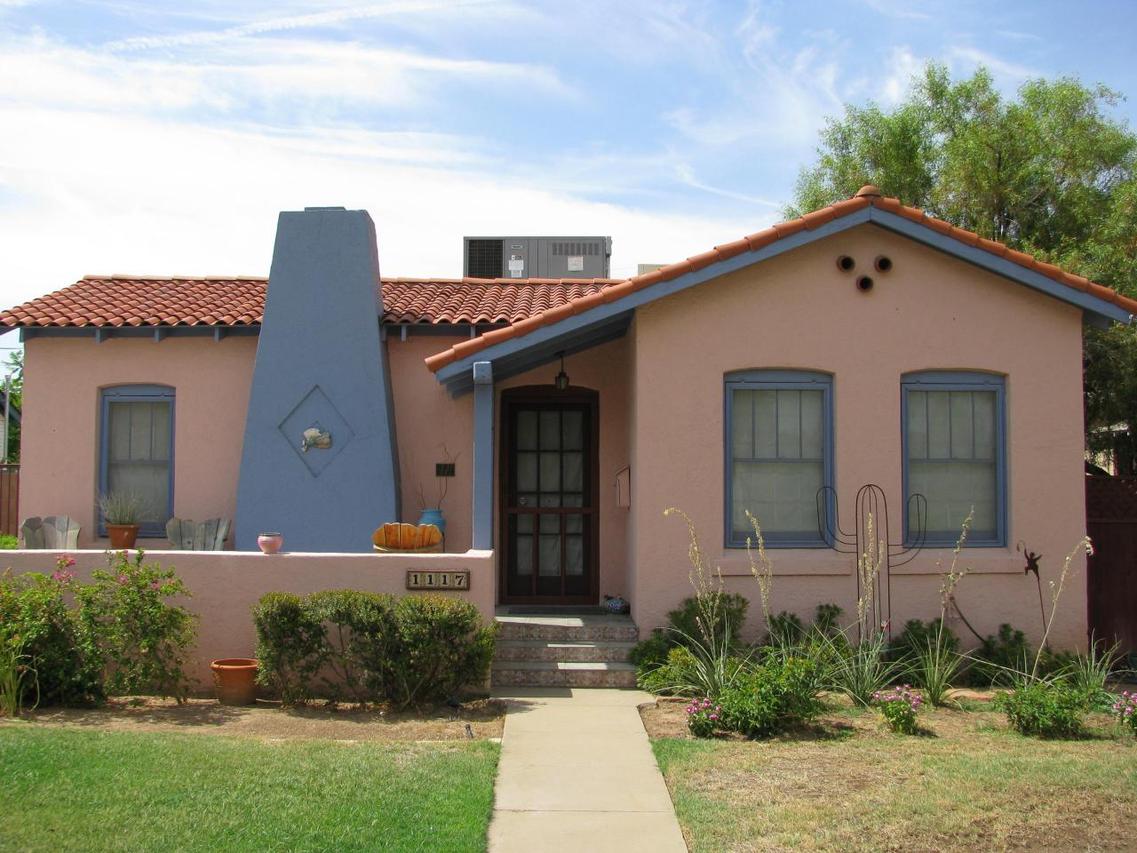 1117 W Lynwood St., Phoenix, AZ 85007