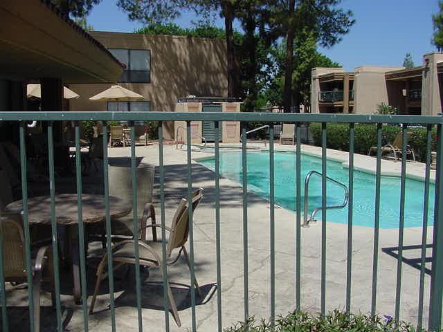 3405 W Danbury Dr. #D119, Phoenix, AZ 85053