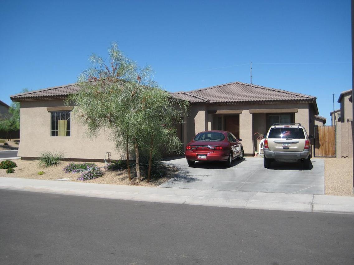 1104 S Fargo St., Chandler, AZ 85286