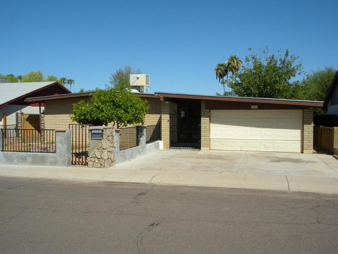 1932 E Colgate Dr., Tempe, AZ 85283