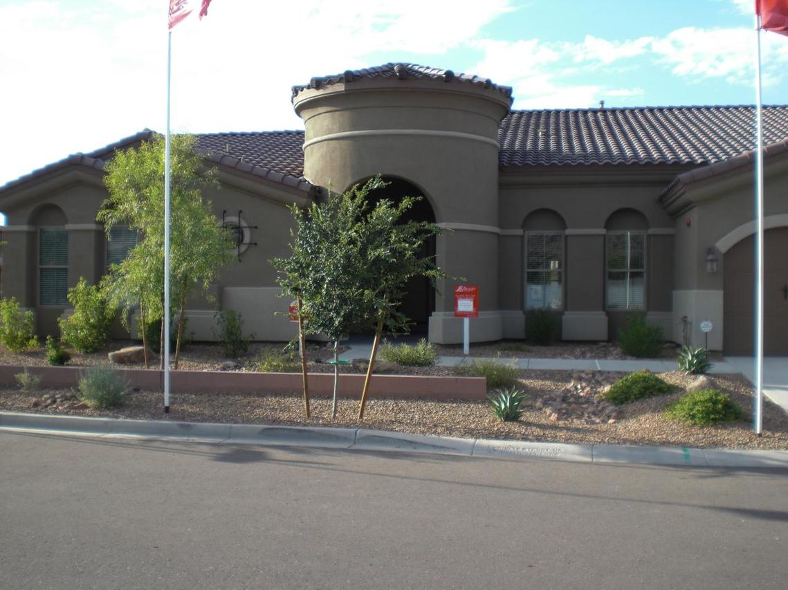 3126 E Harwell Rd., Phoenix, AZ 85042