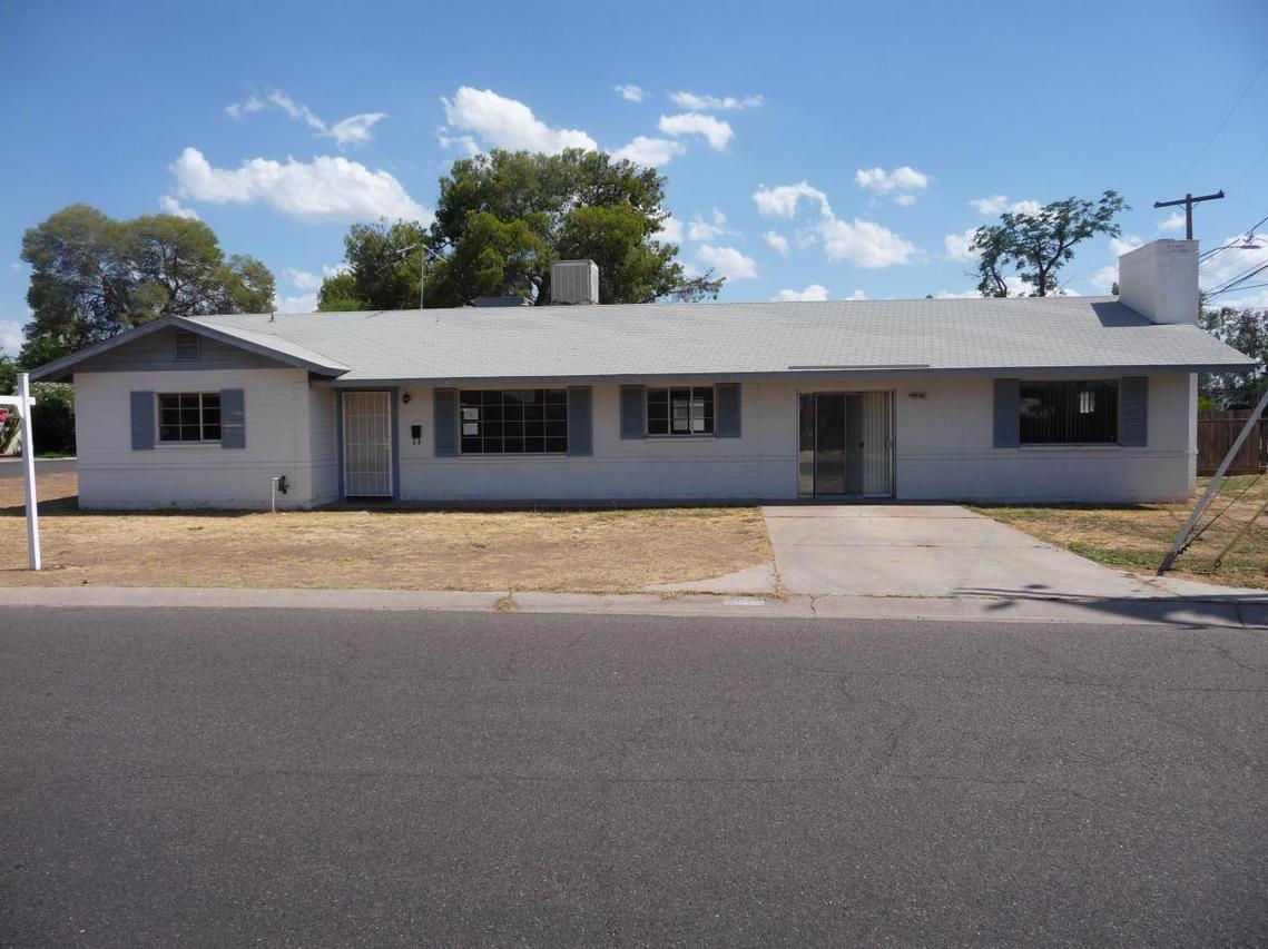 2045 E Earll Dr., Phoenix, AZ 85016