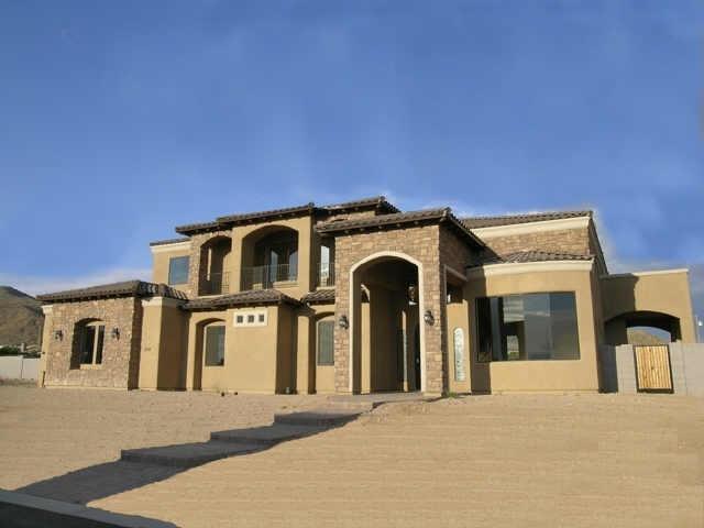 3119 N 82nd Way, Mesa, AZ 85207