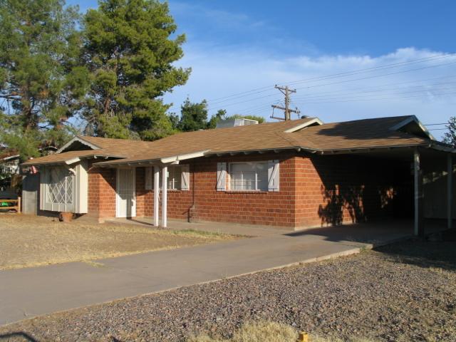 3519 W Lawrence Rd., Phoenix, AZ 85019