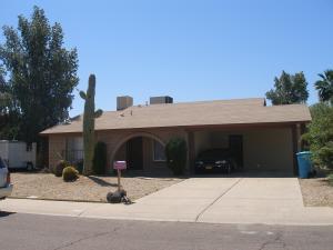 2821 W Villa Maria Dr., Phoenix, AZ 85053