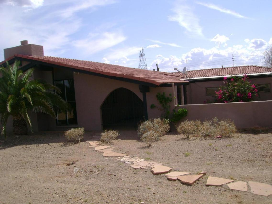 1127 E Arroya Rd., Phoenix, AZ 85086