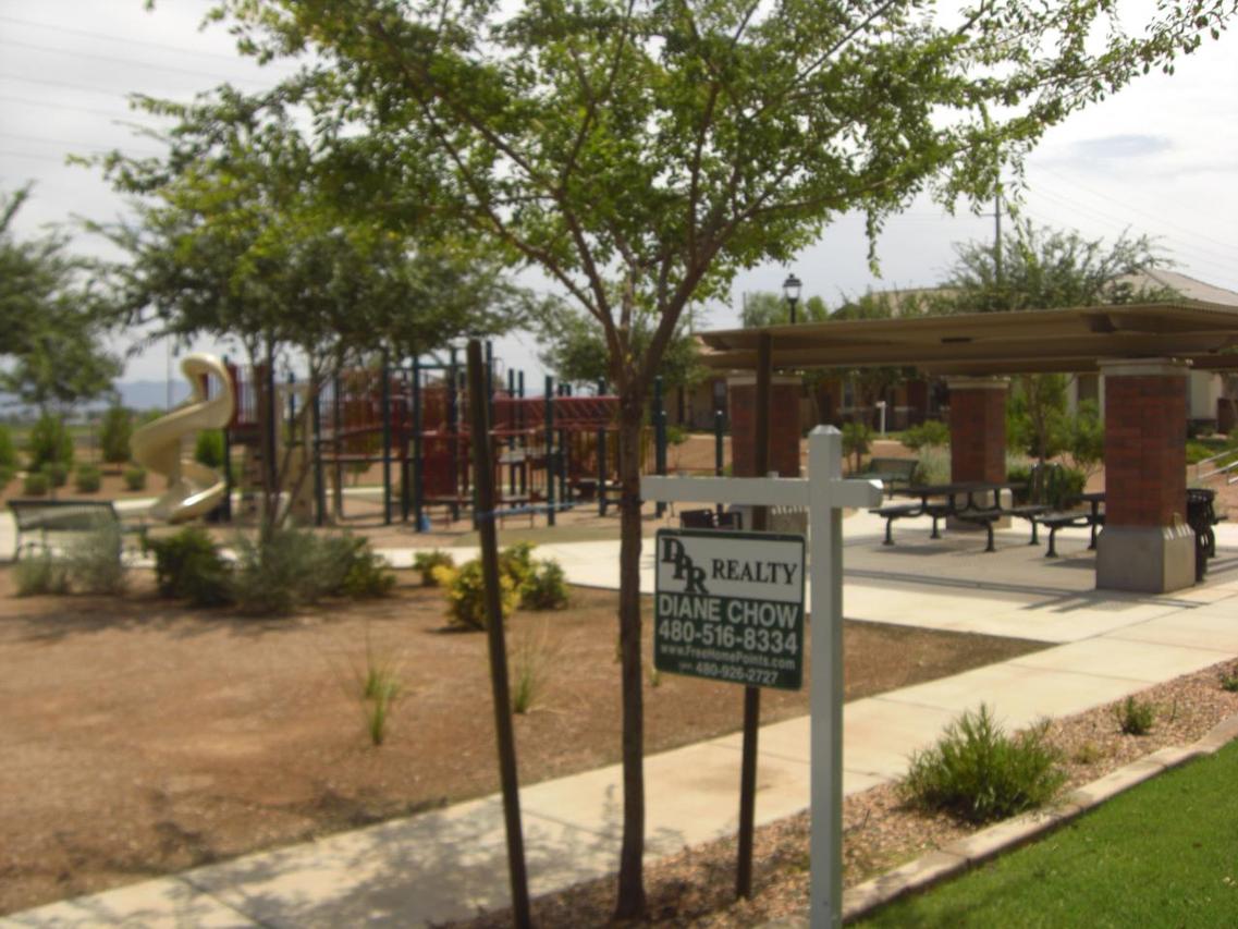 2815 S Cole Dr., Gilbert, AZ 85295